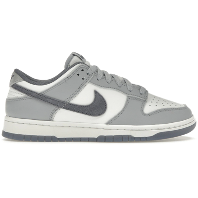 Nike Dunk Low SE Light Carbon