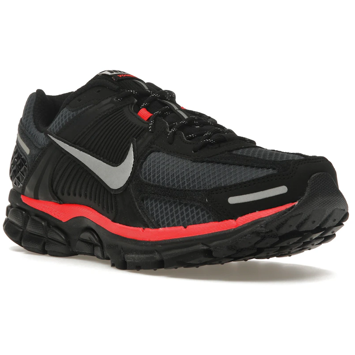 Thumbnail af Nike Zoom Vomero 5 Black Metallic University Red 2