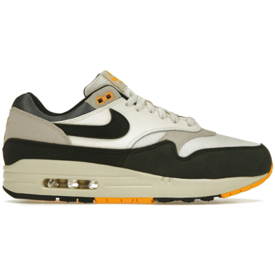 Køb Nike Nike Air Max 1 Athletic Department Light Bone University Gold på NordicSneakers.dk