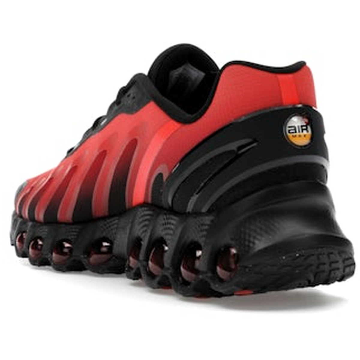 Thumbnail af Nike Air Max Dn8 Black Bright Crimson 4